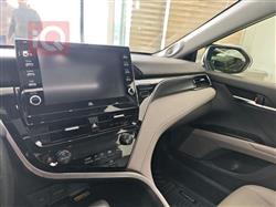 تۆیۆتا کامری